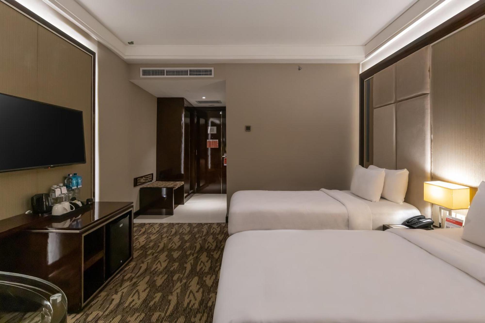 Swiss-Belhotel Harbour Bay Нагоя Экстерьер фото