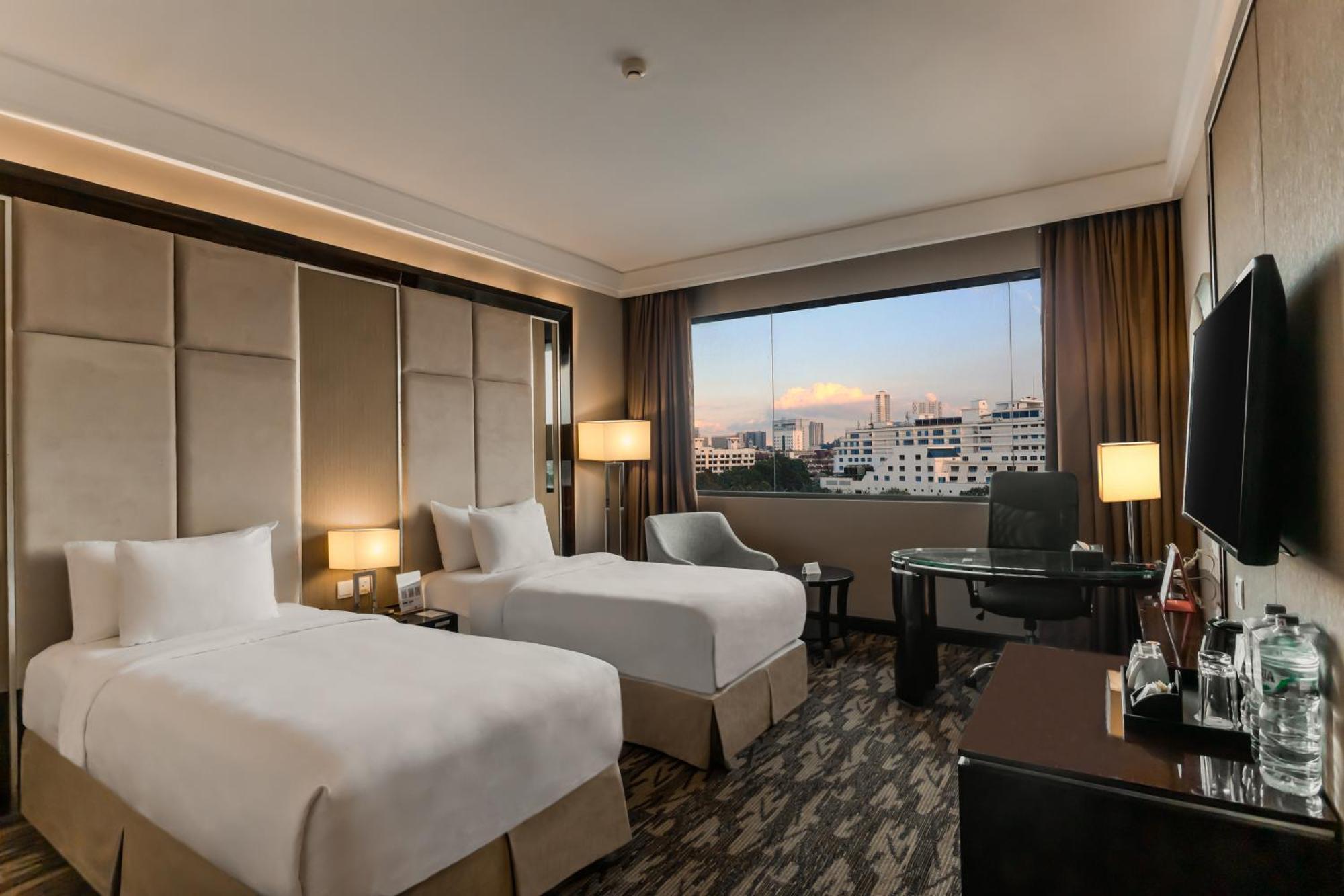 Swiss-Belhotel Harbour Bay Нагоя Экстерьер фото